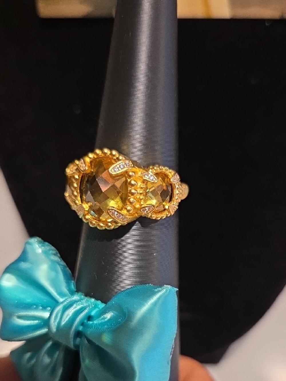 Freda Rothman Gold Crystal Cocktail Ring - Picture 4 of 9